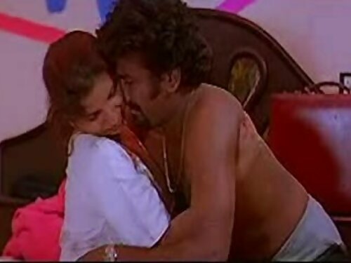 ரஷ்ய சிறுவன் தனது அம ...