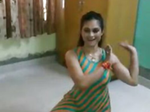 அவர் தனது 18 வயது பே ...